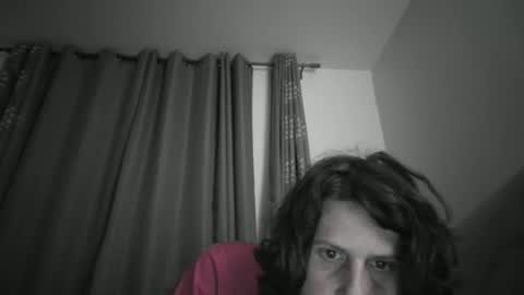 Snapshot of johnjohn90909 chatting on 04/13/26, 01:11 johnjohn online show from 04/13/26, 01:11