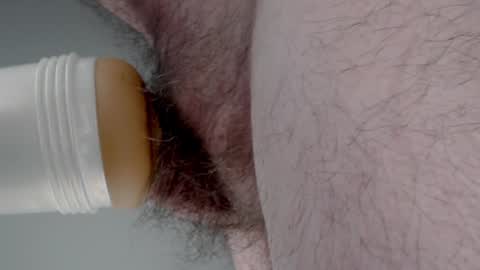 Snapshot of johnny1098 chatting on 01/03/25, 11:44 johnny1098 online show from 01/03/25, 11:44