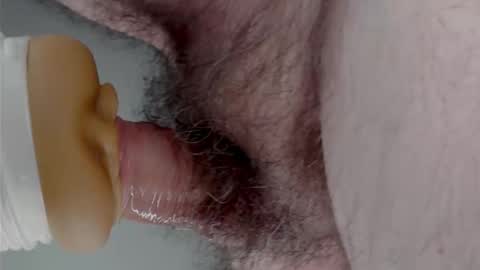 Snapshot of johnny1098 chatting on 01/18/26, 11:08 johnny1098 online show from 01/18/26, 11:08