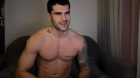 Snapshot of johnny__b0y chatting on 07/01/26, 01:40 Johnny b0y online show from 07/01/26, 01:40