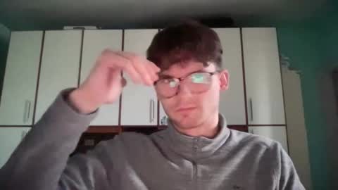 Johnny online show from 12/18/25, 09:59