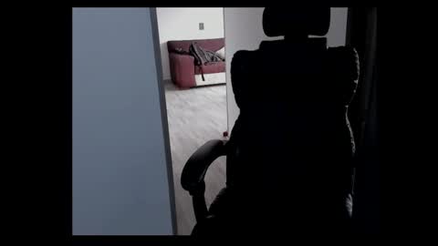 Snapshot of johnny_seens1 chatting on 11/14/25, 02:49 Johnny online show from 11/14/25, 02:49