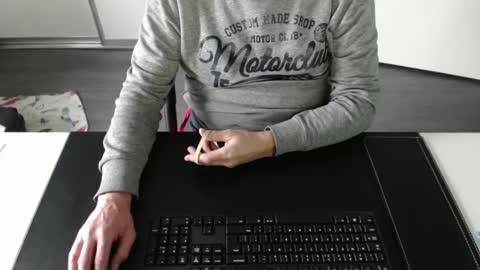 Johnny Walker13 online show from 12/24/24, 12:44