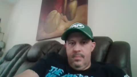 Snapshot of johnnycb7 chatting on 03/10/25, 05:29 johnnycb7 online show from 03/10/25, 05:29