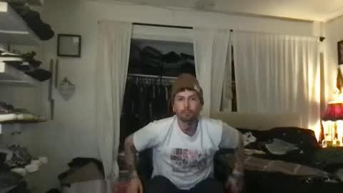 Snapshot of johnnydeep66 chatting on 12/25/24, 08:18 JohnnyDeep66 online show from 12/25/24, 08:18