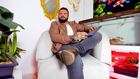 JOHNNY online show from 03/11/25, 01:26