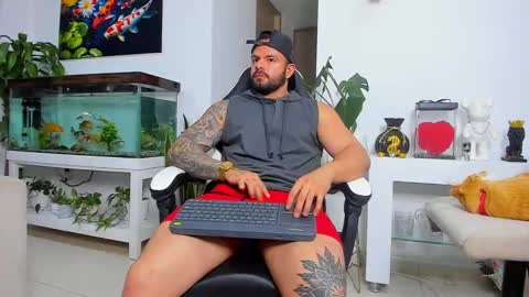 JOHNNY online show from 10/05/25, 12:53