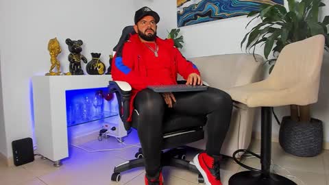 JOHNNY online show from 01/14/26, 12:38