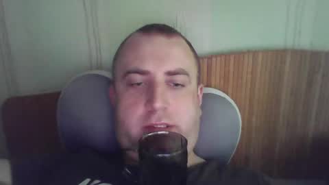 Snapshot of johnoreon chatting on 06/16/26, 05:32 johnoreon online show from 06/16/26, 05:32
