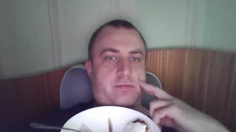 Snapshot of johnoreon chatting on 06/28/26, 06:19 johnoreon online show from 06/28/26, 06:19