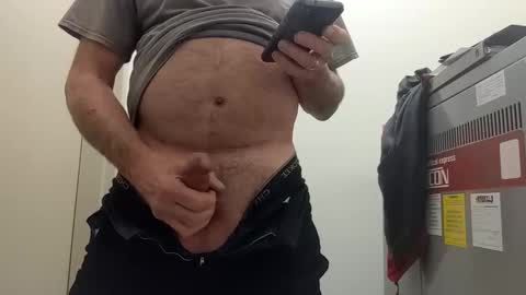 johnp7770 online show from 11/12/25, 05:57