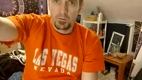 Snapshot of johnpaulkent82 chatting on 03/01/26, 08:38 johnpaulkent82 online show from 03/01/26, 08:38