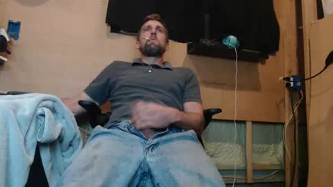 Snapshot of johnplayer23 chatting on 04/24/26, 02:25 johnplayer23 online show from 04/24/26, 02:25