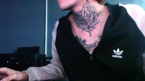 johnsonisaac94  online show from 12/12/24, 04:26