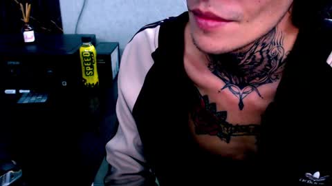 johnsonisaac94  online show from 02/22/25, 07:34