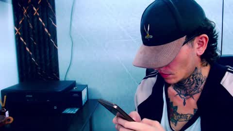 johnsonisaac94  online show from 02/24/25, 04:38