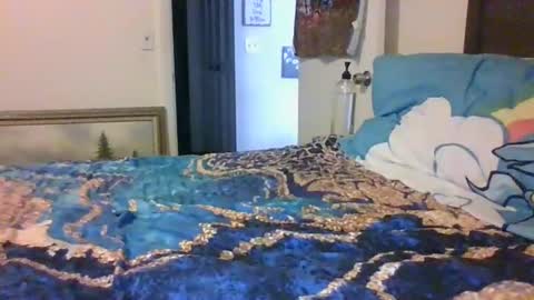 Snapshot of johnstone11111 chatting on 02/16/25, 06:21 johnstone11111 online show from 02/16/25, 06:21