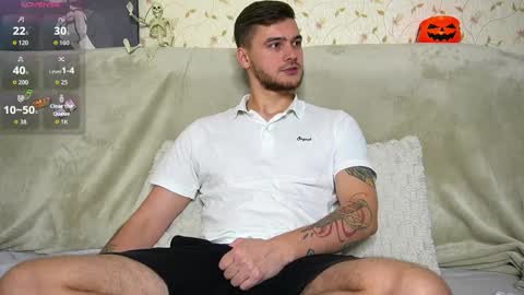 John online show from 10/28/25, 01:03