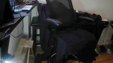 johntylerr833 online show from 12/13/25, 10:26