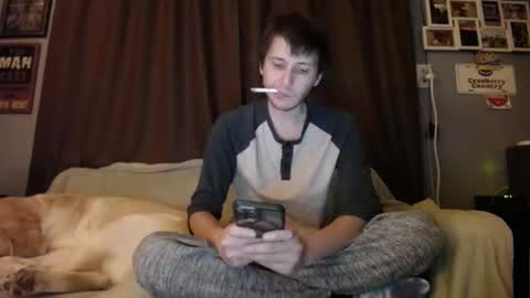 Snapshot of johstondude chatting on 12/08/24, 07:26 Johston online show from 12/08/24, 07:26