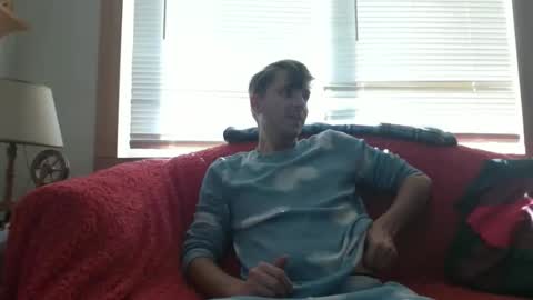 Snapshot of johstondude chatting on 09/27/25, 01:38 Johston online show from 09/27/25, 01:38