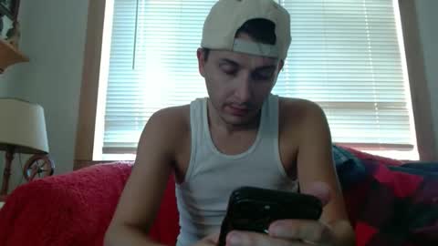 Snapshot of johstondude chatting on 09/28/25, 12:32 Johston online show from 09/28/25, 12:32