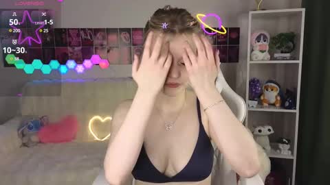 Paula online show from 02/16/25, 03:47