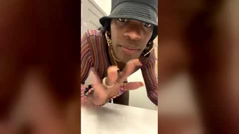 jojodaslut online show from 02/21/26, 12:50