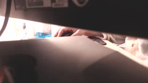 Jolene online show from 04/19/26, 09:06