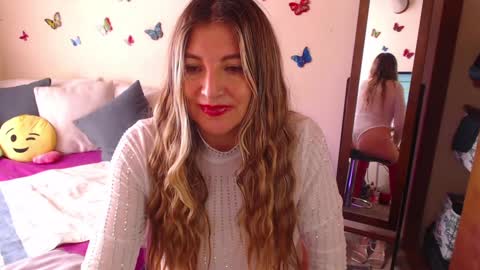 Jolie Mature online show from 01/26/25, 08:34