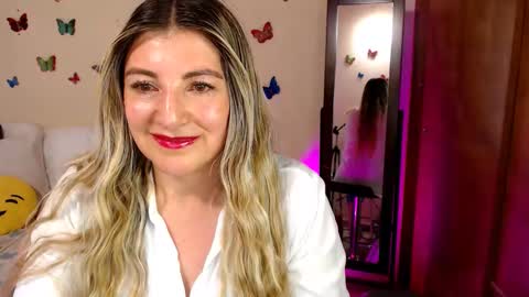 Jolie Mature online show from 01/09/26, 10:00