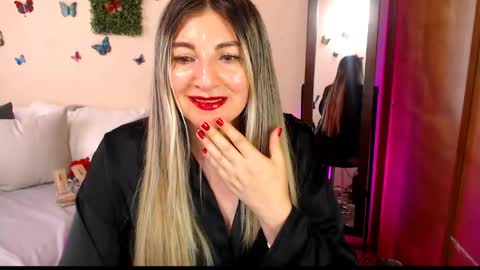 Jolie Mature online show from 04/10/26, 10:03