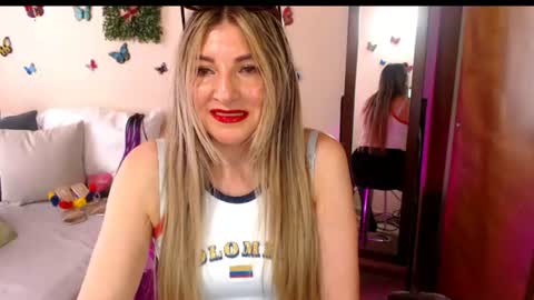 Jolie Mature online show from 06/19/26, 08:34