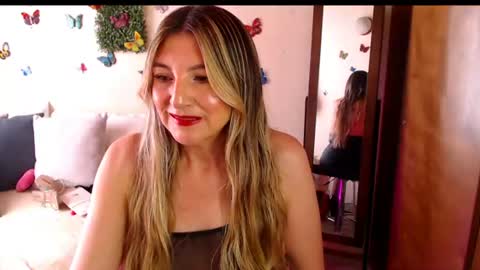 Jolie Mature online show from 06/28/26, 07:31