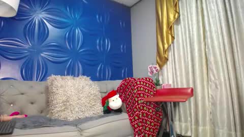 Jolie online show from 12/22/25, 12:35