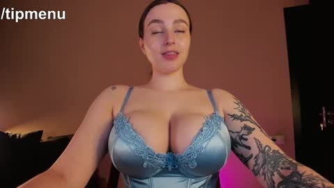 Jolie  My snapchat got deleted. If you were subscribed dm me my former username or scroll down and click on snapchat media online show from 12/07/24, 09:17