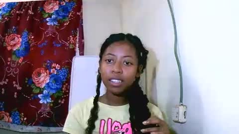 Snapshot of joliekah27 chatting on 01/26/25, 04:20 joliekah27 online show from 01/26/25, 04:20