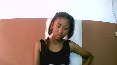 Snapshot of joliekah27 chatting on 02/11/25, 10:15 joliekah27 online show from 02/11/25, 10:15