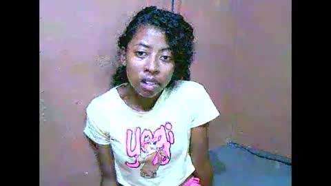 Snapshot of joliekah27 chatting on 02/25/25, 07:14 joliekah27 online show from 02/25/25, 07:14