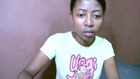 Snapshot of joliekah27 chatting on 03/05/25, 01:50 joliekah27 online show from 03/05/25, 01:50