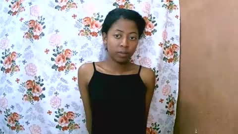 Snapshot of joliekah27 chatting on 03/10/25, 07:40 joliekah27 online show from 03/10/25, 07:40