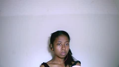 Snapshot of joliekah27 chatting on 09/22/25, 08:11 joliekah27 online show from 09/22/25, 08:11