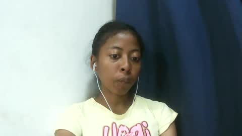 joliekah27 online show from 02/19/26, 07:32