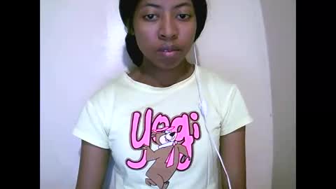joliekah27 online show from 05/27/26, 08:06