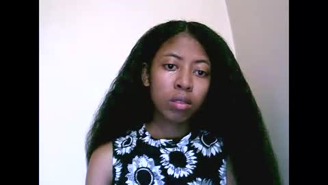 joliekah27 online show from 06/01/26, 07:21
