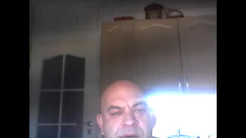 jolmasz30 online show from 02/18/25, 09:21