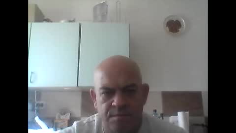 jolmasz30 online show from 10/19/25, 09:32