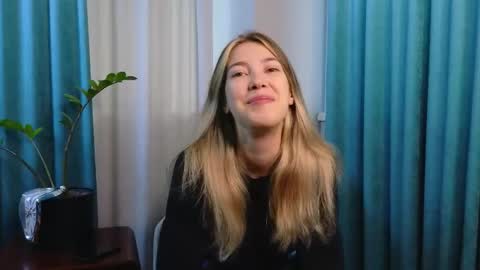 Viola online show from 09/15/25, 11:21