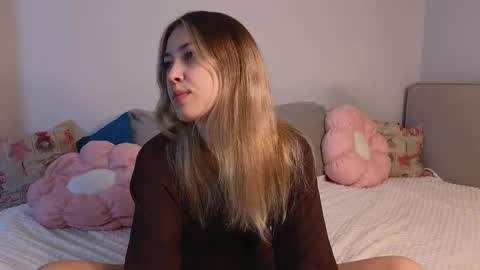 Viola online show from 10/05/25, 11:30