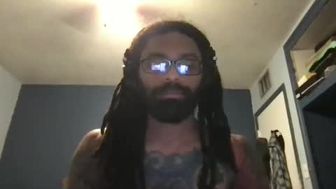 Snapshot of jon2h6k chatting on 02/19/25, 03:38 jon2h6k online show from 02/19/25, 03:38